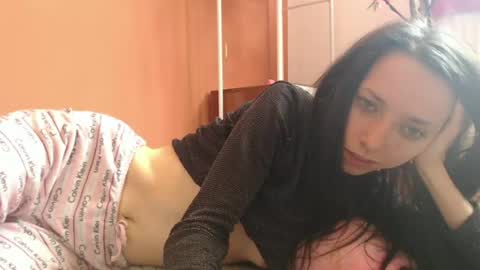 Chloe online show from 5, 7, 2026
