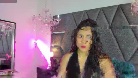 Naty online show from 4, 5, 2026