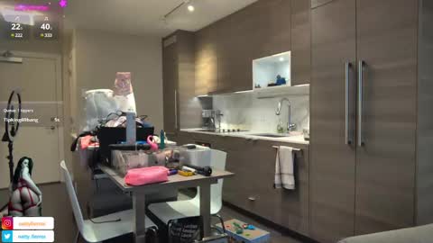 NATTY FIERROS online show from 3, 1, 2025