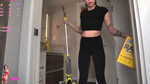 NATTY FIERROS online show from 9, 1, 2025