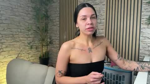 NATTY FIERROS online show from 18, 12, 2025