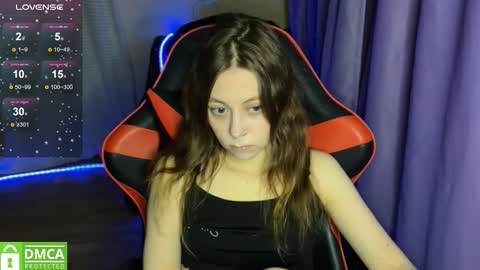 natural_babe666 online show from 16, 12, 2025