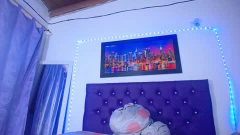  Annie  online show from 6, 2, 2025