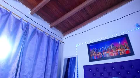  Annie  online show from 25, 2, 2025