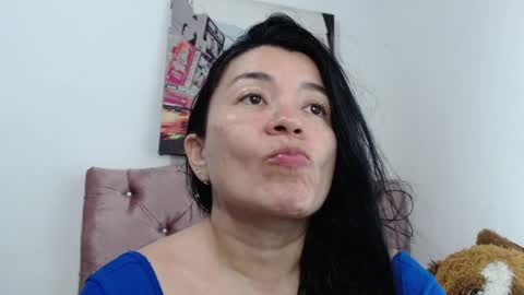 Snapshot of naturally_mature chatting on 7, 5, 2026 Sammy online show from 7, 5, 2026