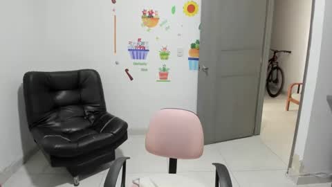 Snapshot of naturalsexlatin chatting on 10, 2, 2025 Andrea  online show from 10, 2, 2025
