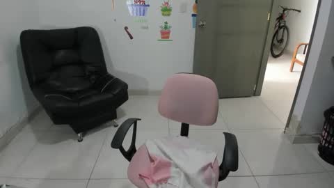 Snapshot of naturalsexlatin chatting on 15, 2, 2025 Andrea  online show from 15, 2, 2025