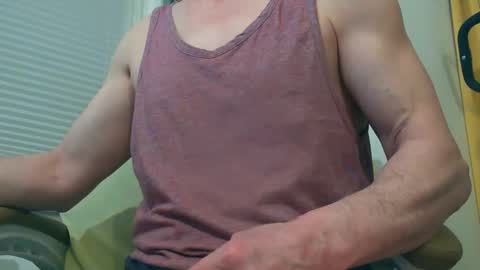 Snapshot of naturista25 chatting on 18, 3, 2026 naturista25 online show from 18, 3, 2026