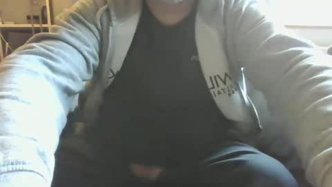 Snapshot of naturistmale45 chatting on 6, 3, 2025 naturistmale45 online show from 6, 3, 2025