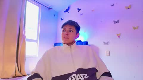 Snapshot of naty_lux19 chatting on 4, 12, 2025 Fernanda online show from 4, 12, 2025