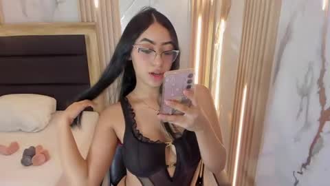 Snapshot of natybunny chatting on 27, 6, 2026 NATY online show from 27, 6, 2026