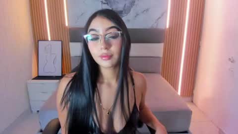 Snapshot of natybunny chatting on 28, 7, 2026 NATY online show from 28, 7, 2026