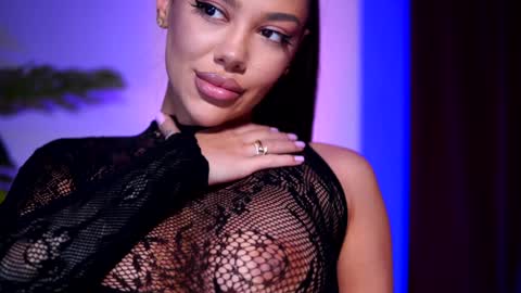 Snapshot of natydesiree chatting on 23, 12, 2024 Naty online show from 23, 12, 2024