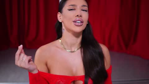 Snapshot of natydesiree chatting on 28, 1, 2025 Naty online show from 28, 1, 2025