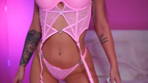 Snapshot of natydesiree chatting on 26, 2, 2025 Naty online show from 26, 2, 2025