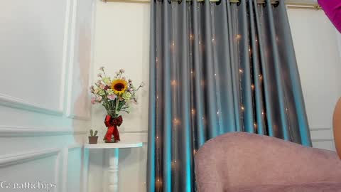 IG nattichips online show from 21, 12, 2024