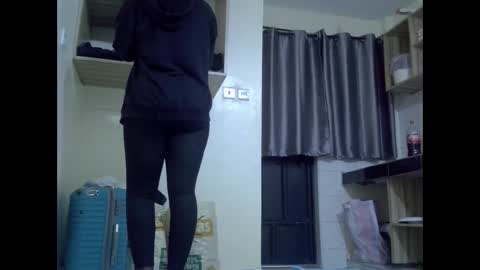 candy online show from 6, 11, 2025