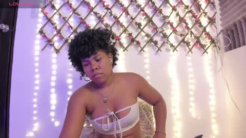 Snapshot of naughty_ebonyy chatting on 28, 5, 2026 SASHA online show from 28, 5, 2026