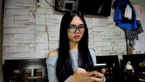 Snapshot of naughty_emmats chatting on 7, 3, 2026 emma online show from 7, 3, 2026