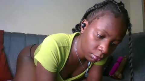 Snapshot of naughty_jee chatting on 4, 12, 2025 jee online show from 4, 12, 2025