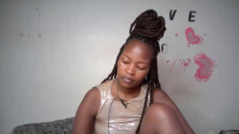 naughty_keesha1 online show from 19, 10, 2025