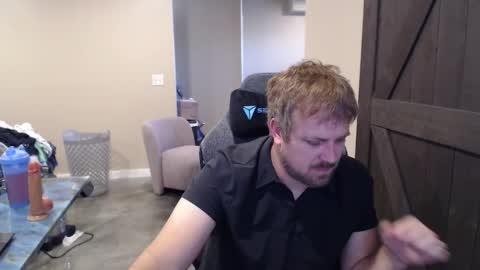 Snapshot of naughty_kinky1 chatting on 15, 12, 2025 Naughty kinky1 online show from 15, 12, 2025