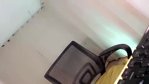 Snapshot of naughty_little_pixie69 chatting on 25, 4, 2026 naughty_little_pixie69 online show from 25, 4, 2026