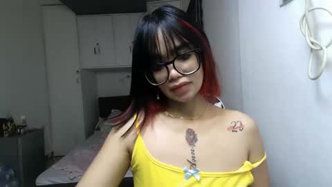 Snapshot of naughty_mariaxx chatting on 1, 4, 2026 Maria online show from 1, 4, 2026