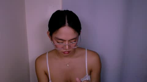 NaughtyAurora online show from 22, 5, 2026