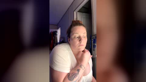 naughtybabe29 online show from 21, 3, 2026