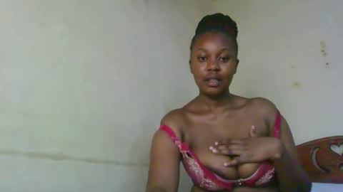 Snapshot of naughtygee100 chatting on 18, 2, 2026 Shee online show from 18, 2, 2026