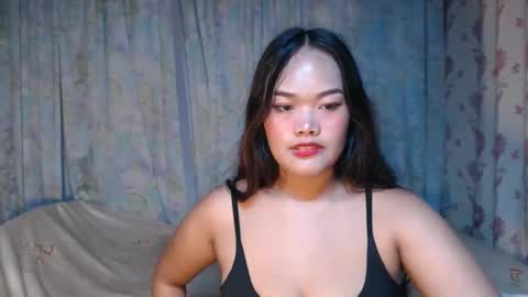 amber and ryan online show from 17, 12, 2025