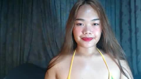 Snapshot of naughtyhotamber chatting on 7, 6, 2026 amber and ryan online show from 7, 6, 2026