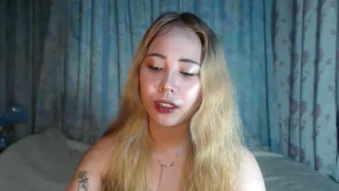 Snapshot of naughtyhotsexyjean chatting on 23, 4, 2026 miss jean online show from 23, 4, 2026