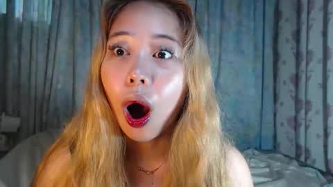 Snapshot of naughtyhotsexyjean chatting on 9, 5, 2026 miss jean online show from 9, 5, 2026