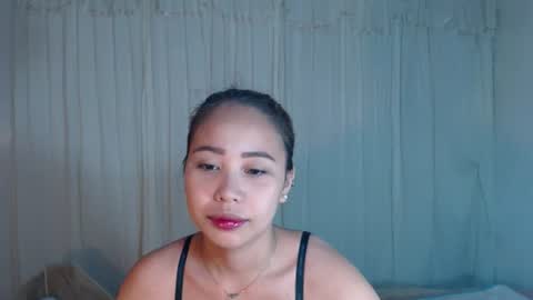 Snapshot of naughtyhotsexyjean chatting on 19, 6, 2026 miss jean online show from 19, 6, 2026