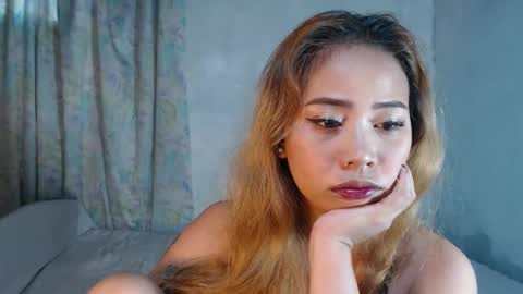 Snapshot of naughtyhotsexyjean chatting on 25, 6, 2026 miss jean online show from 25, 6, 2026