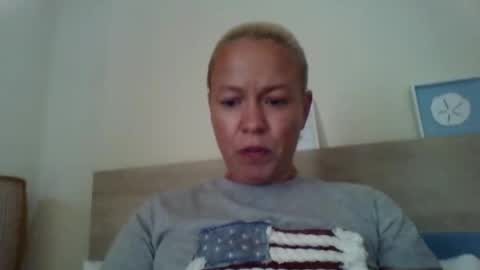 naughtyjennyblondeuk online show from 20, 4, 2026