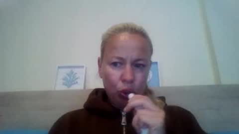 naughtyjennyblondeuk online show from 3, 5, 2026