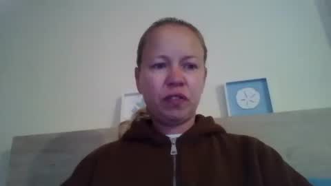 naughtyjennyblondeuk online show from 20, 5, 2026