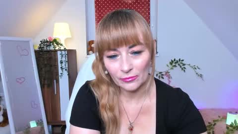 Milana - on air every day except Wednesday from 9 pm to 4 am European time online show from 26, 11, 2025