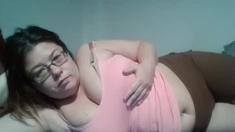 Snapshot of naughtynatalie1988x chatting on 20, 9, 2025 Natalie online show from 20, 9, 2025