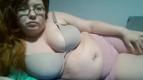 Snapshot of naughtynatalie1988x chatting on 2, 10, 2025 Natalie online show from 2, 10, 2025