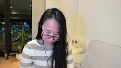 Gigi Chu  online show from 4, 2, 2025