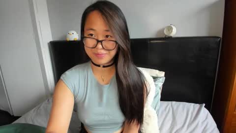 Gigi Chu  online show from 14, 10, 2025