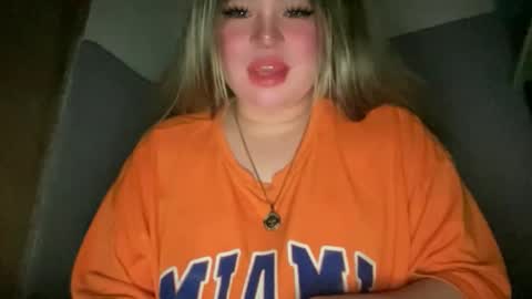 Snapshot of naughtyrosecum chatting on 9, 1, 2026 Rose Wilson online show from 9, 1, 2026
