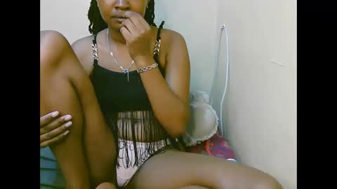 naughtyqueen online show from 17, 11, 2025