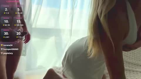 Lara  Ryan online show from 27, 10, 2025