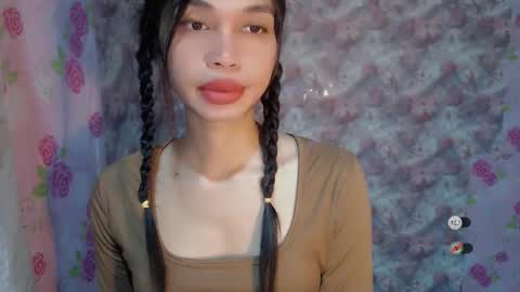 Snapshot of naughtysunshinepinay chatting on 9, 6, 2026 Celine online show from 9, 6, 2026