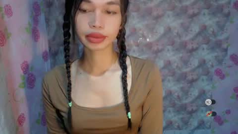 Snapshot of naughtysunshinepinay chatting on 19, 6, 2026 Celine online show from 19, 6, 2026